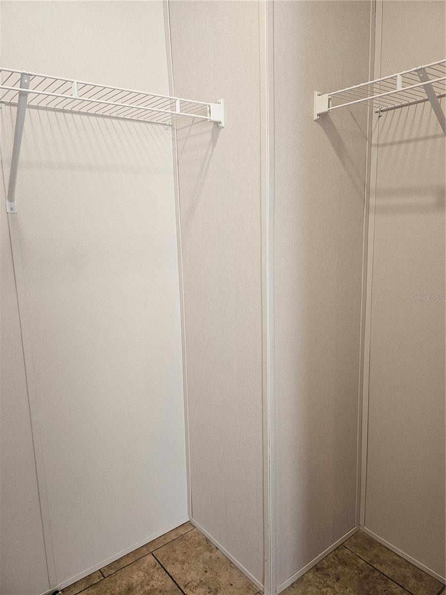 Image 12 of 22 For 5636 W.o. Griffin Road