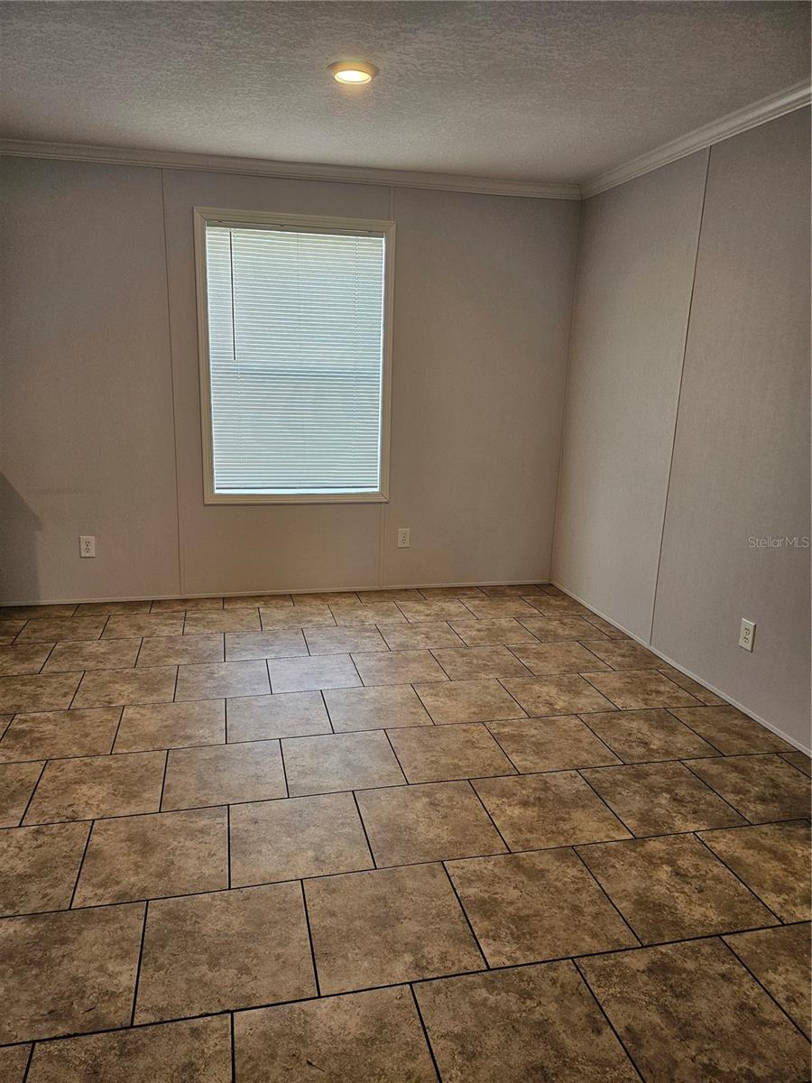 Image 3 of 22 For 5636 W.o. Griffin Road