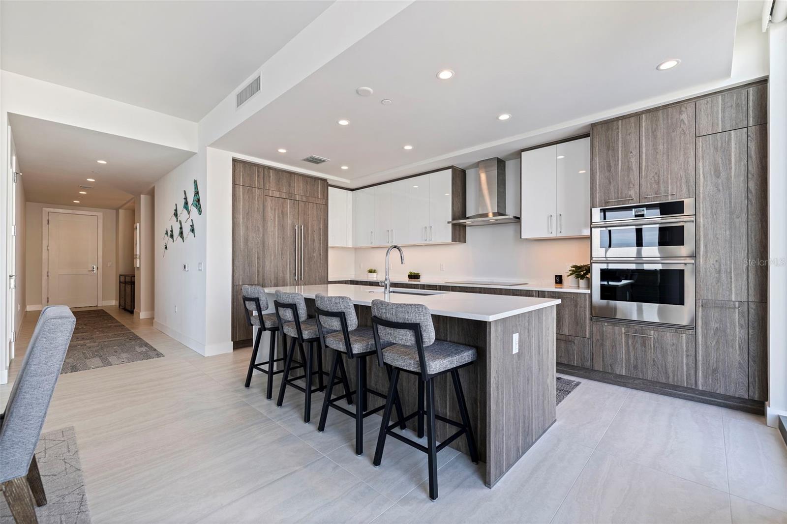 Image 21 of 57 For 301 1st Street S 2103