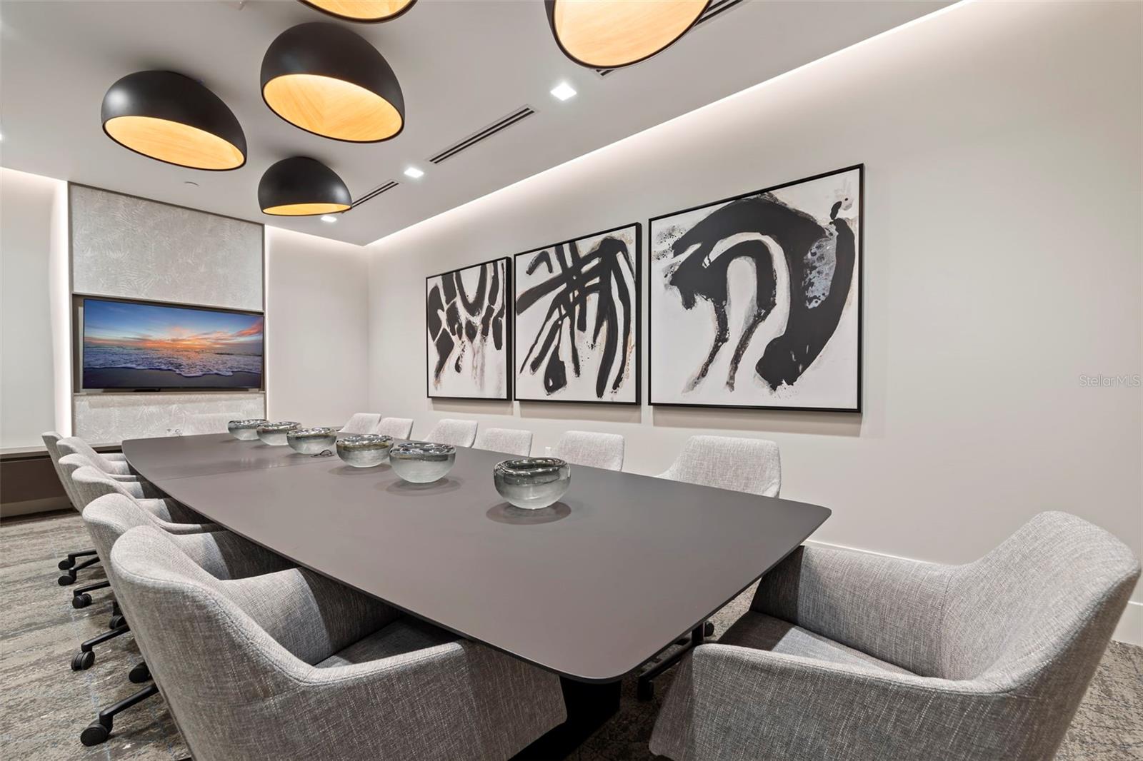 Image 40 of 57 For 301 1st Street S 2103