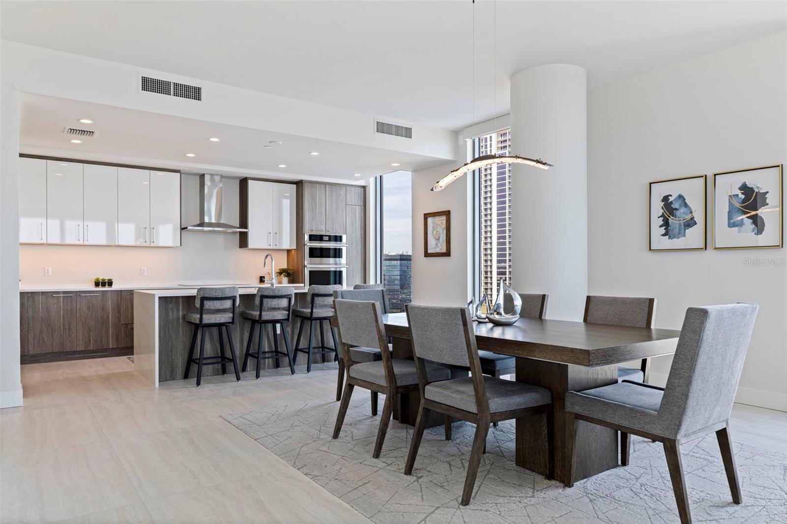 Image 7 of 57 For 301 1st Street S 2103