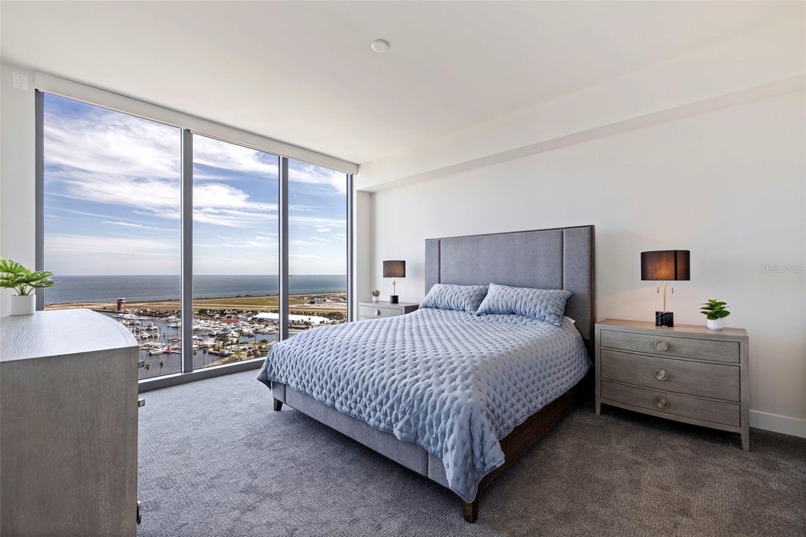 Image 8 of 57 For 301 1st Street S 2103