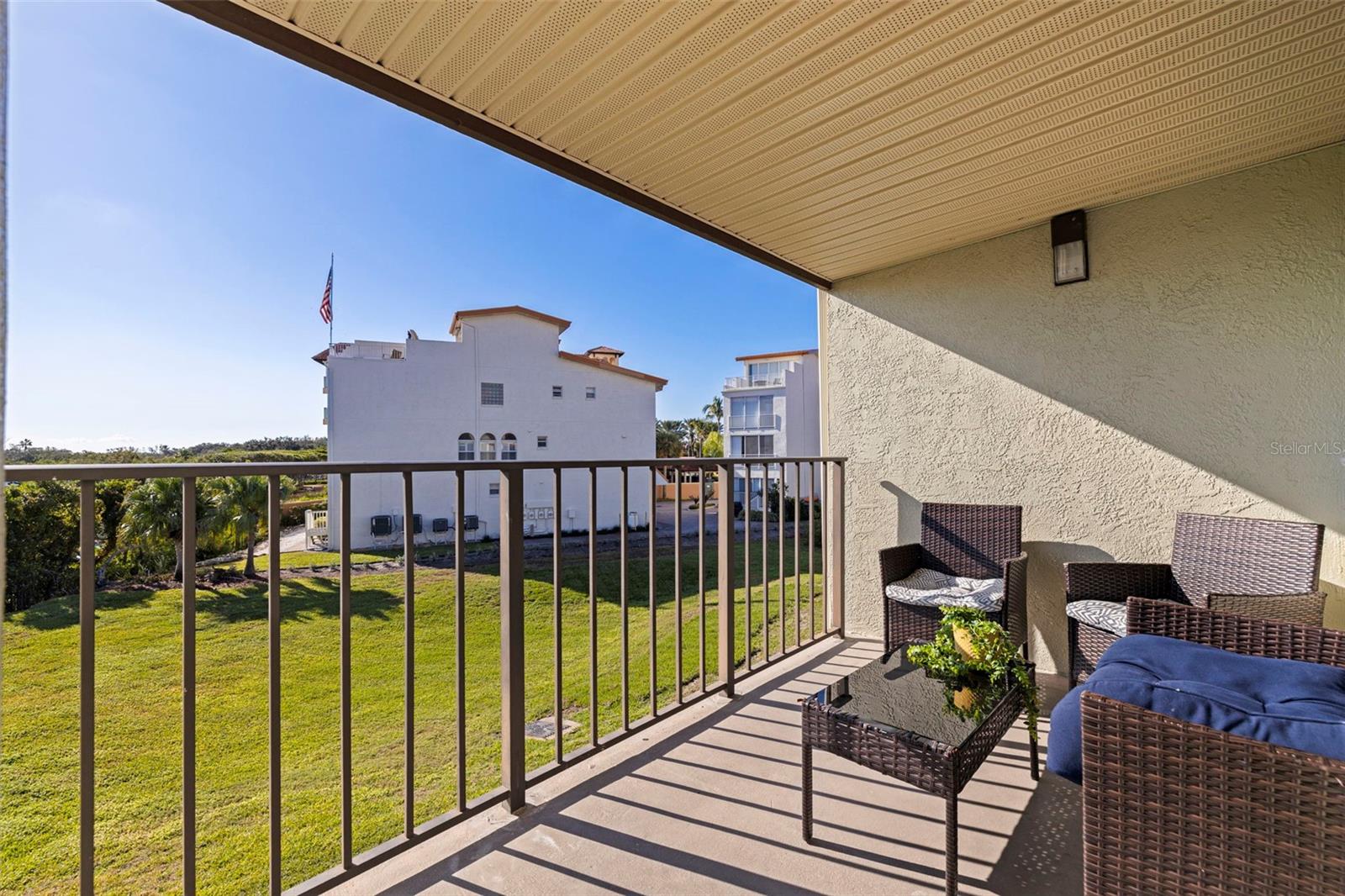 Image 16 of 40 For 1515 Pinellas Bayway S 14