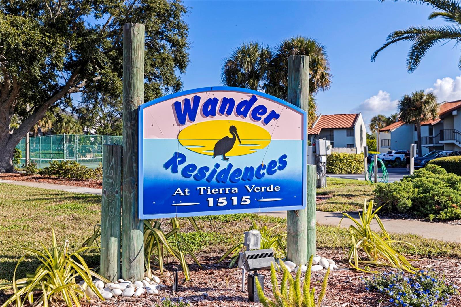 Image 2 of 40 For 1515 Pinellas Bayway S 14