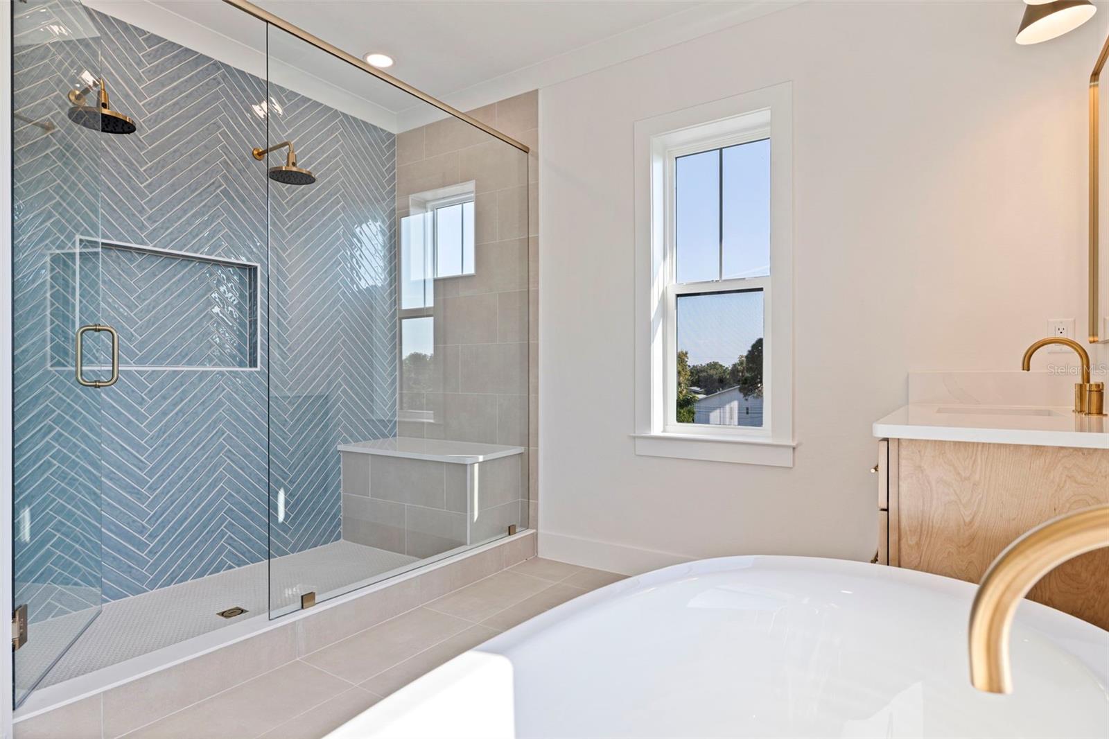 Image 24 of 44 For 1851 Mississippi Avenue Ne