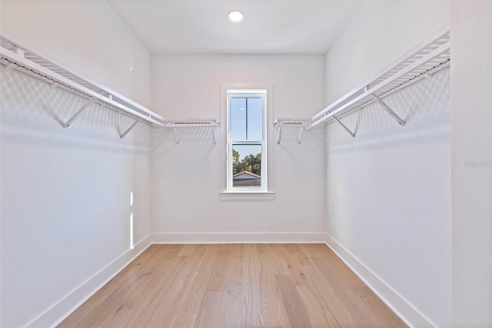 Image 25 of 44 For 1851 Mississippi Avenue Ne