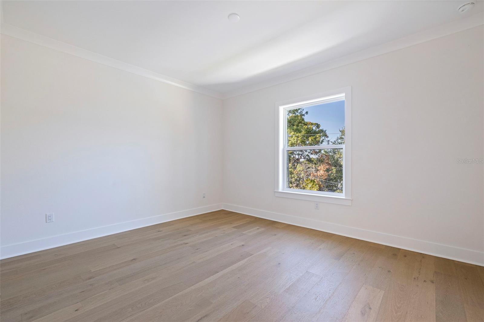 Image 26 of 44 For 1851 Mississippi Avenue Ne