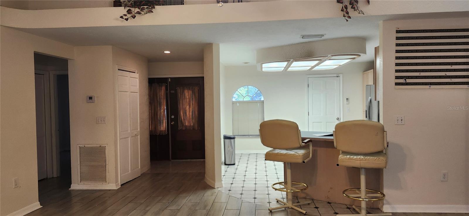 Image 22 of 28 For 8404 Barrett Place