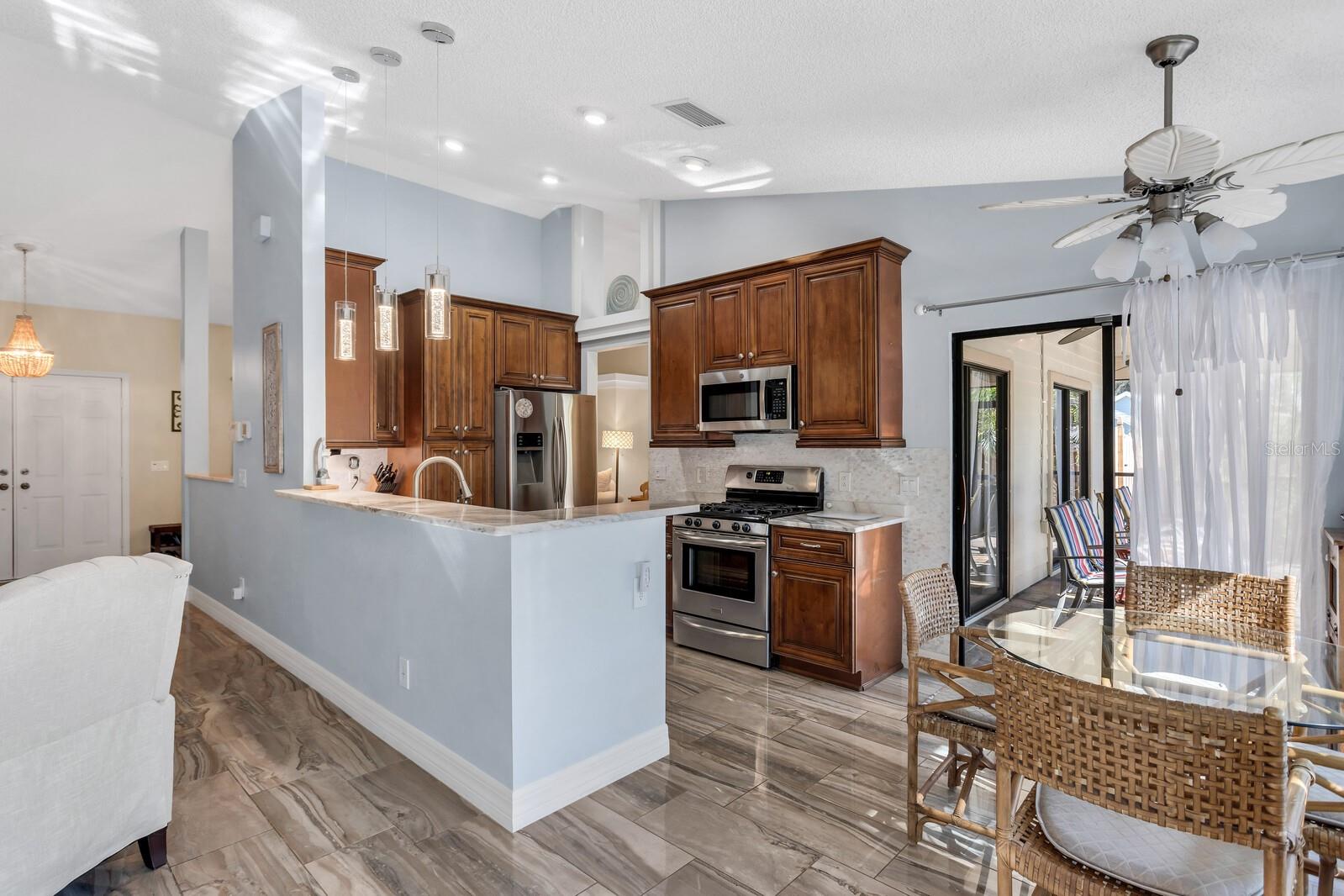 Image 13 of 46 For 3588 Rolling Trail