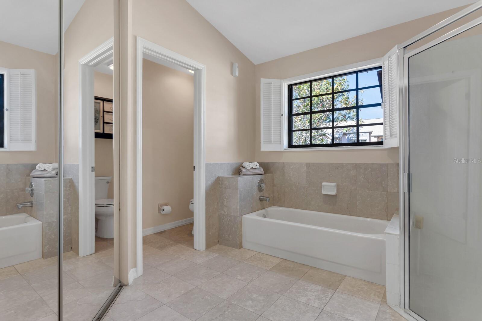 Image 28 of 46 For 3588 Rolling Trail