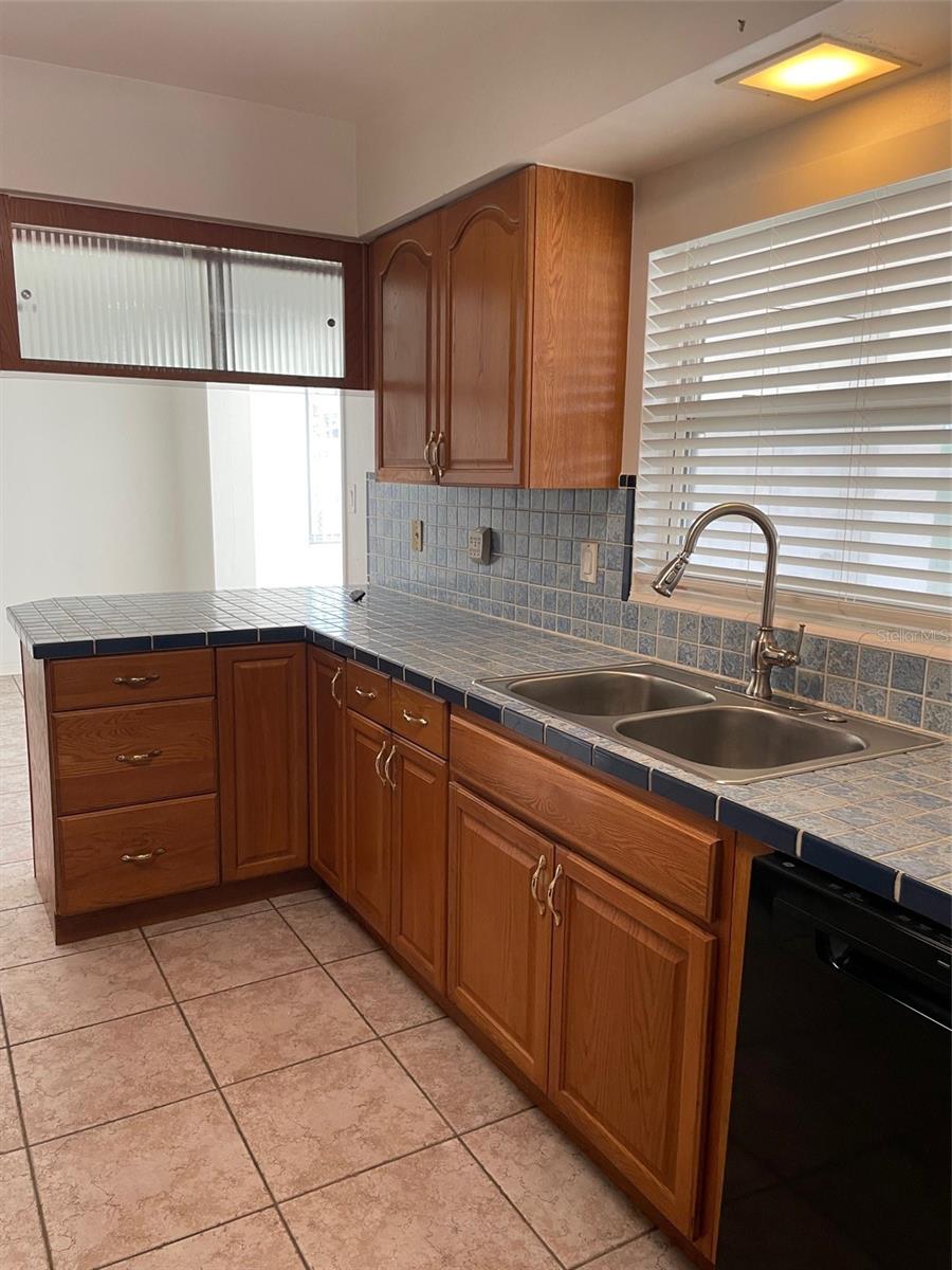 Image 30 of 35 For 2420 68th Avenue S