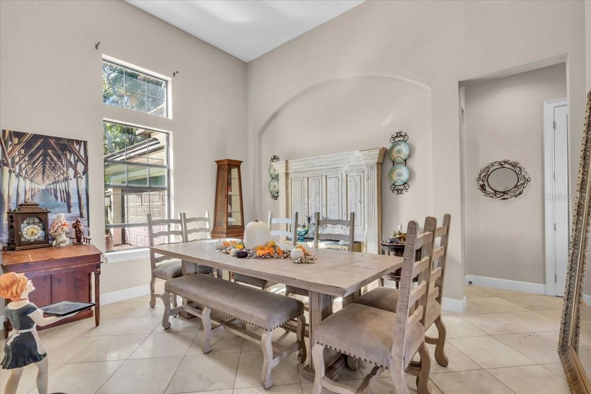 Image 11 of 27 For 9505 Aqua Lane