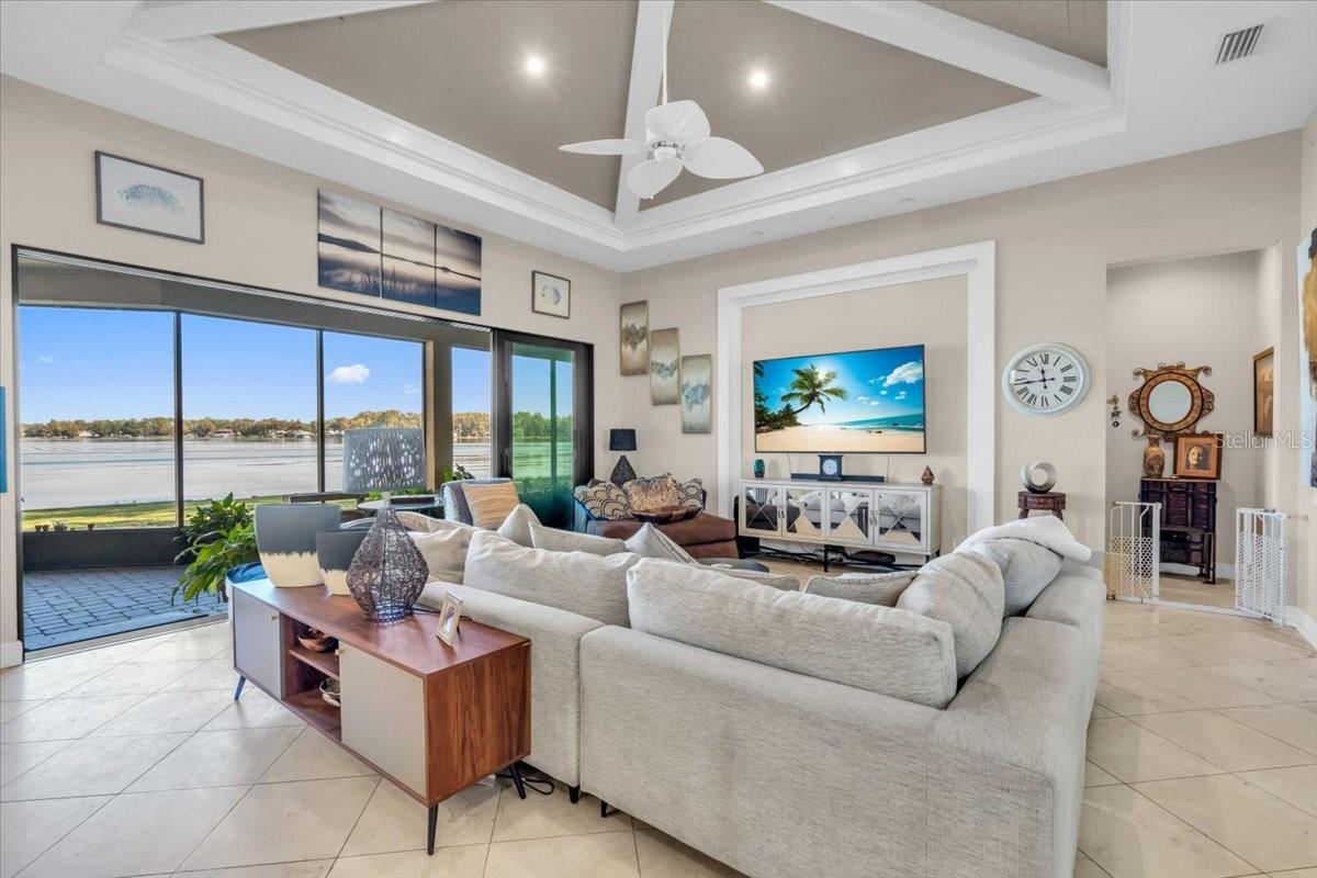 Image 13 of 27 For 9505 Aqua Lane