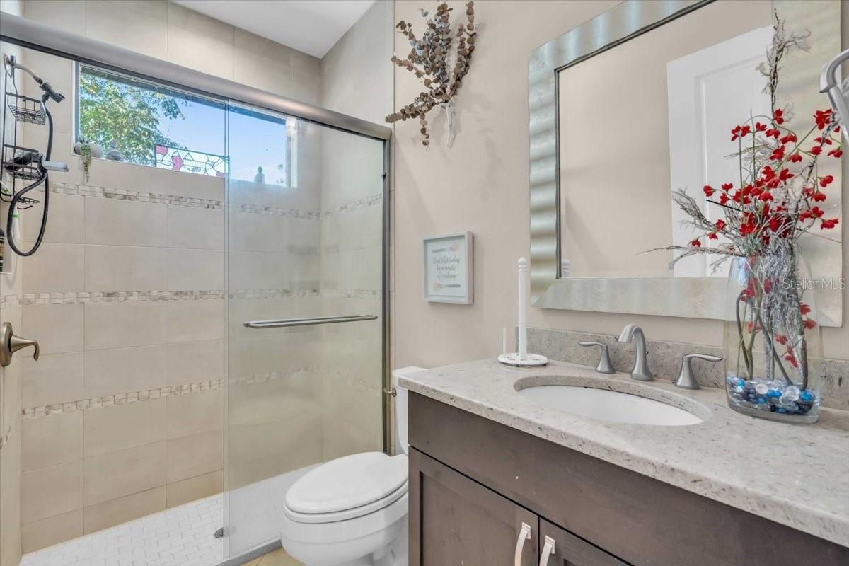 Image 19 of 27 For 9505 Aqua Lane