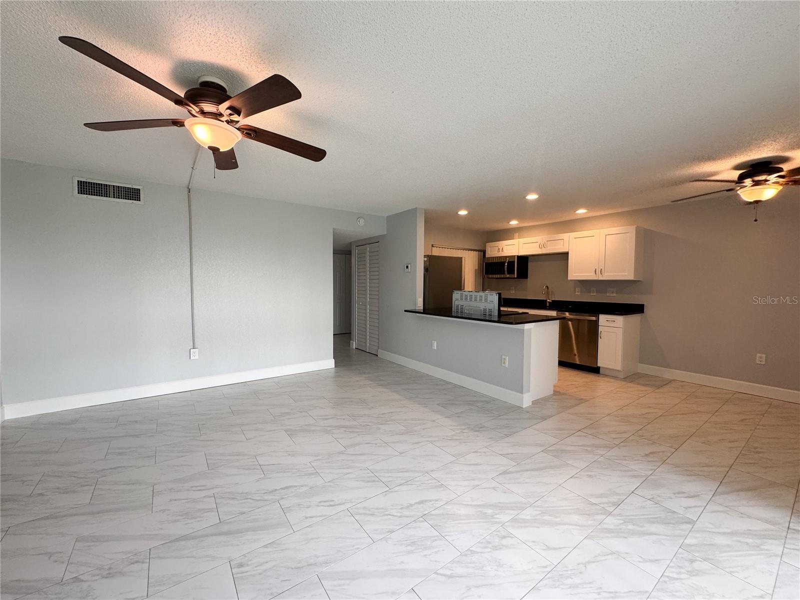 Image 11 of 24 For 723 115th Avenue N 2103