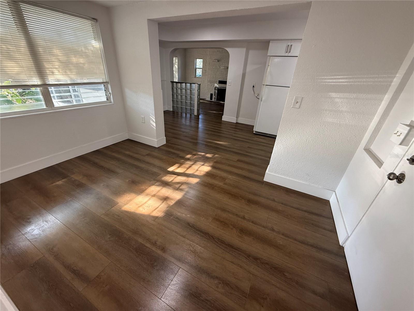 Image 5 of 24 For 5042 5th Street