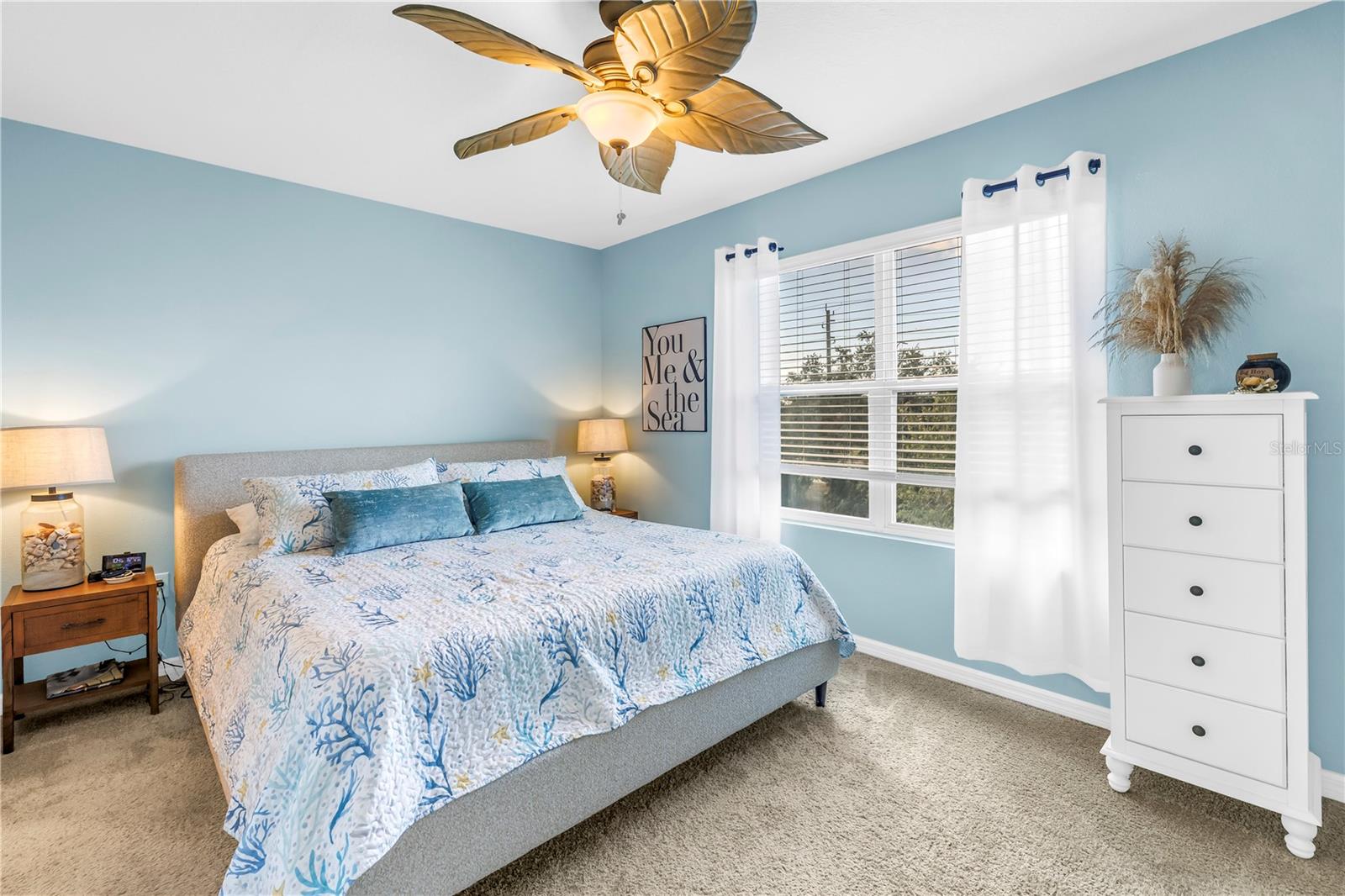 Image 23 of 56 For 8637 Daydream Street