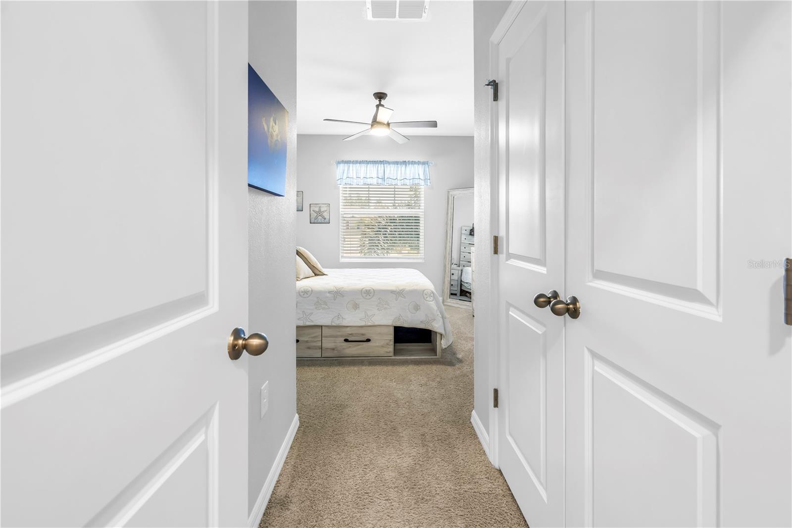 Image 33 of 56 For 8637 Daydream Street