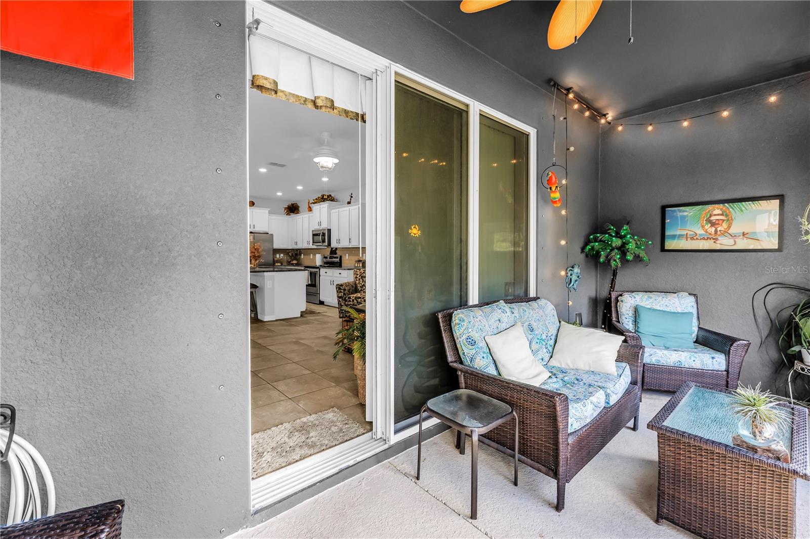 Image 38 of 56 For 8637 Daydream Street