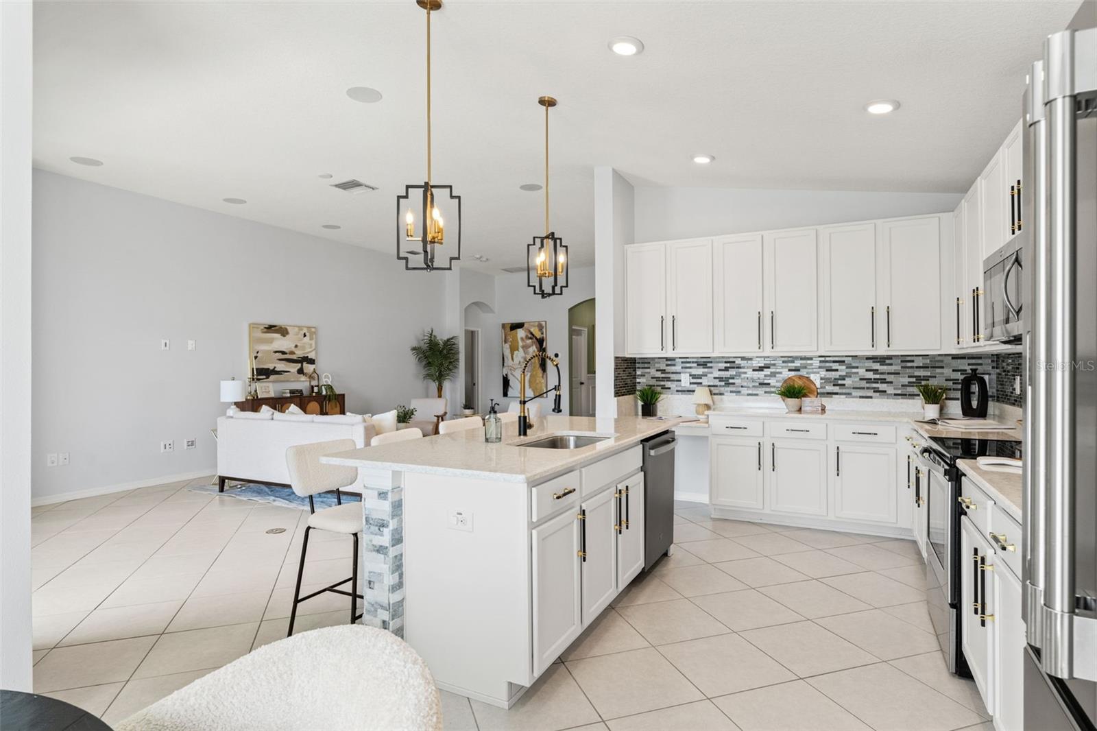 Image 24 of 54 For 6322 Sparkling Way