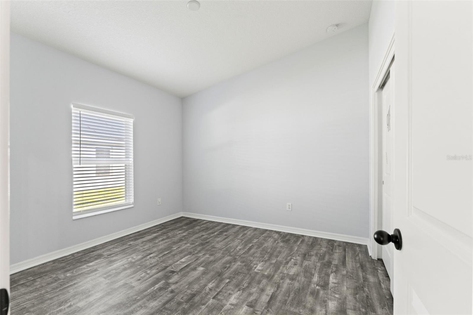 Image 37 of 54 For 6322 Sparkling Way