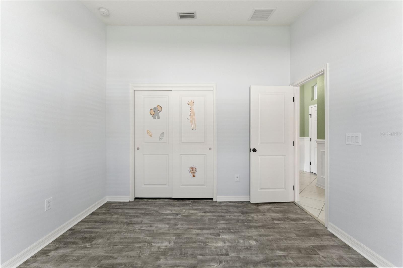 Image 39 of 54 For 6322 Sparkling Way