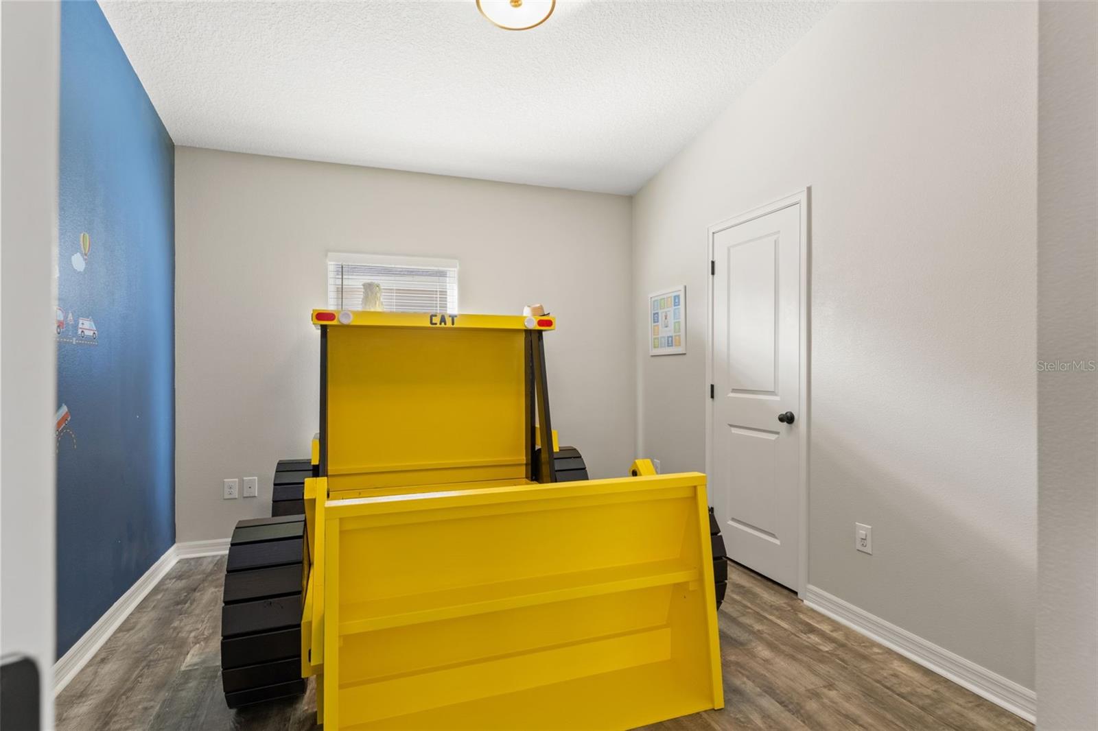 Image 42 of 54 For 6322 Sparkling Way