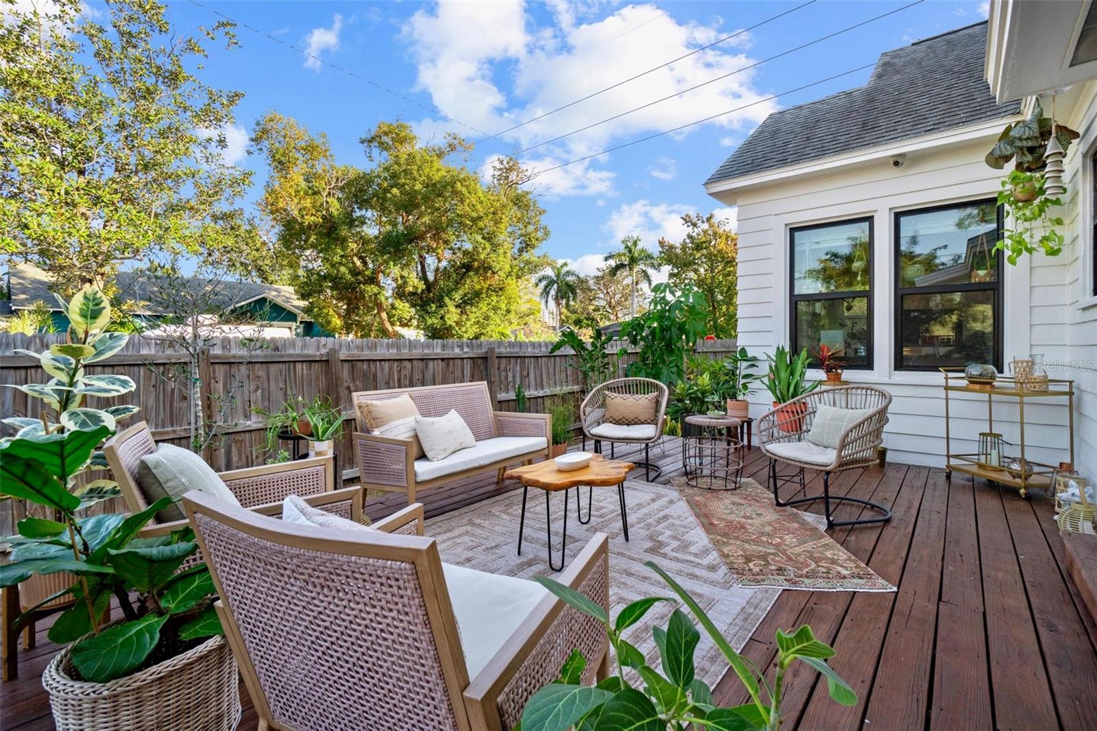 Image 42 of 47 For 2101 Burlington Avenue N