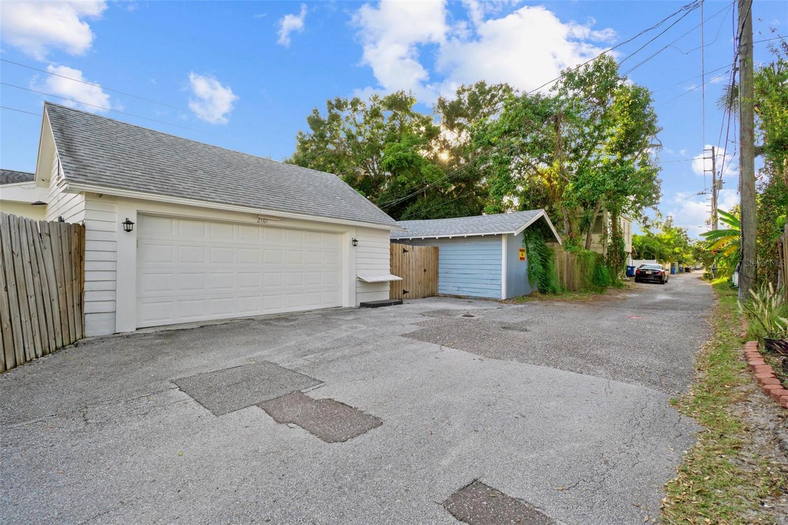 Image 44 of 47 For 2101 Burlington Avenue N