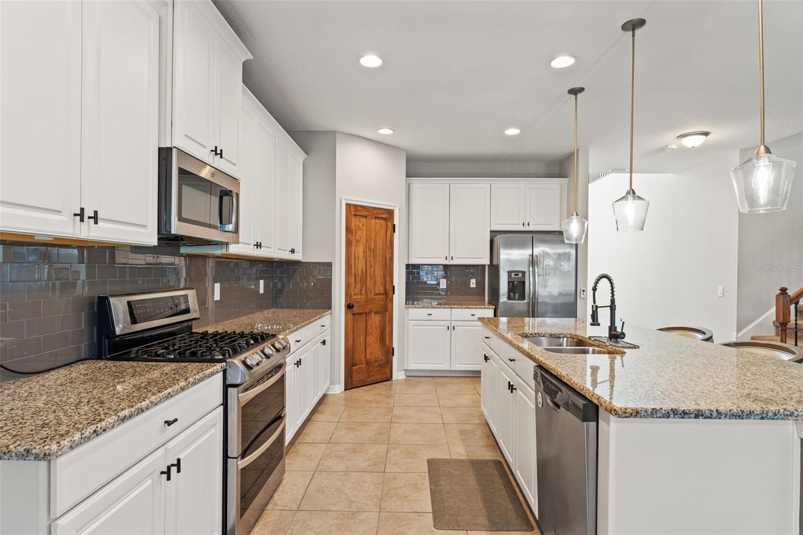 Image 21 of 81 For 7667 Sweeter Tide Trail