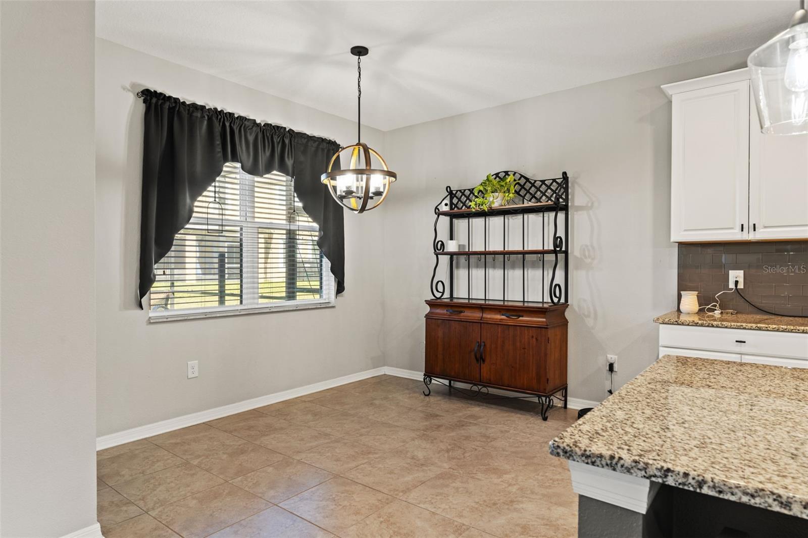 Image 25 of 81 For 7667 Sweeter Tide Trail