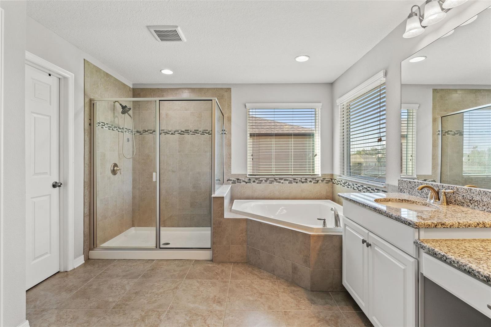 Image 45 of 81 For 7667 Sweeter Tide Trail