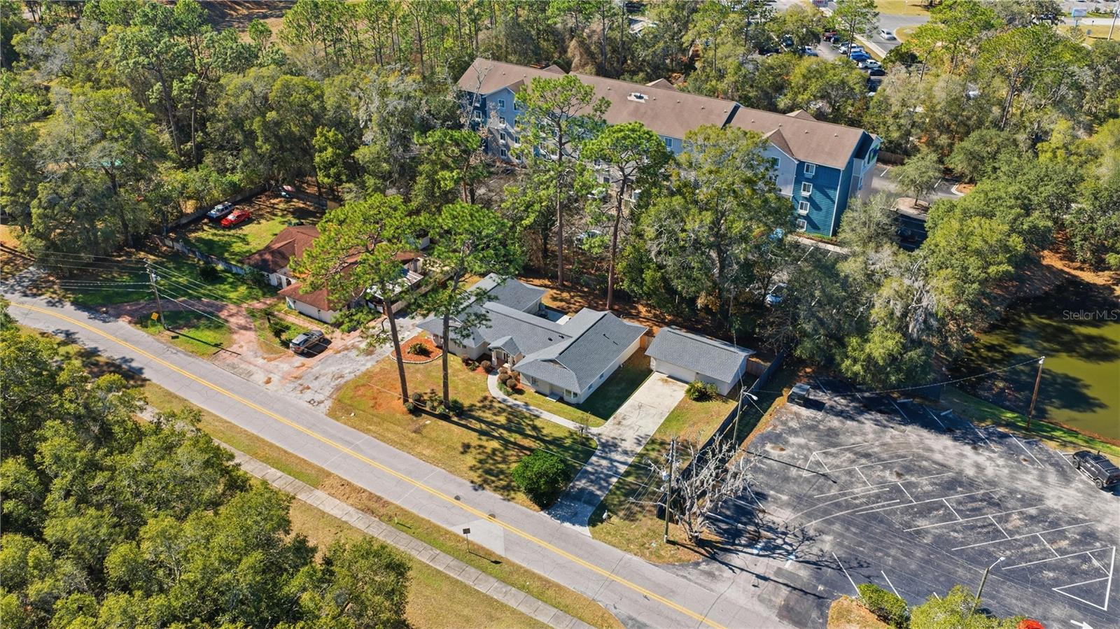 Image 16 of 42 For 1408 42nd Avenue