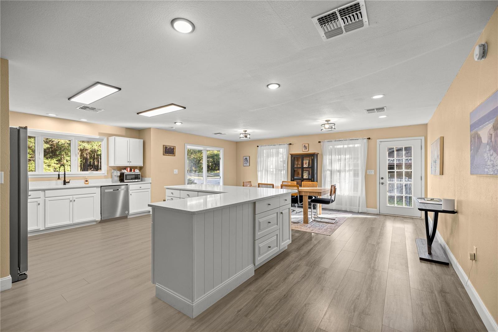 Image 20 of 42 For 1408 42nd Avenue