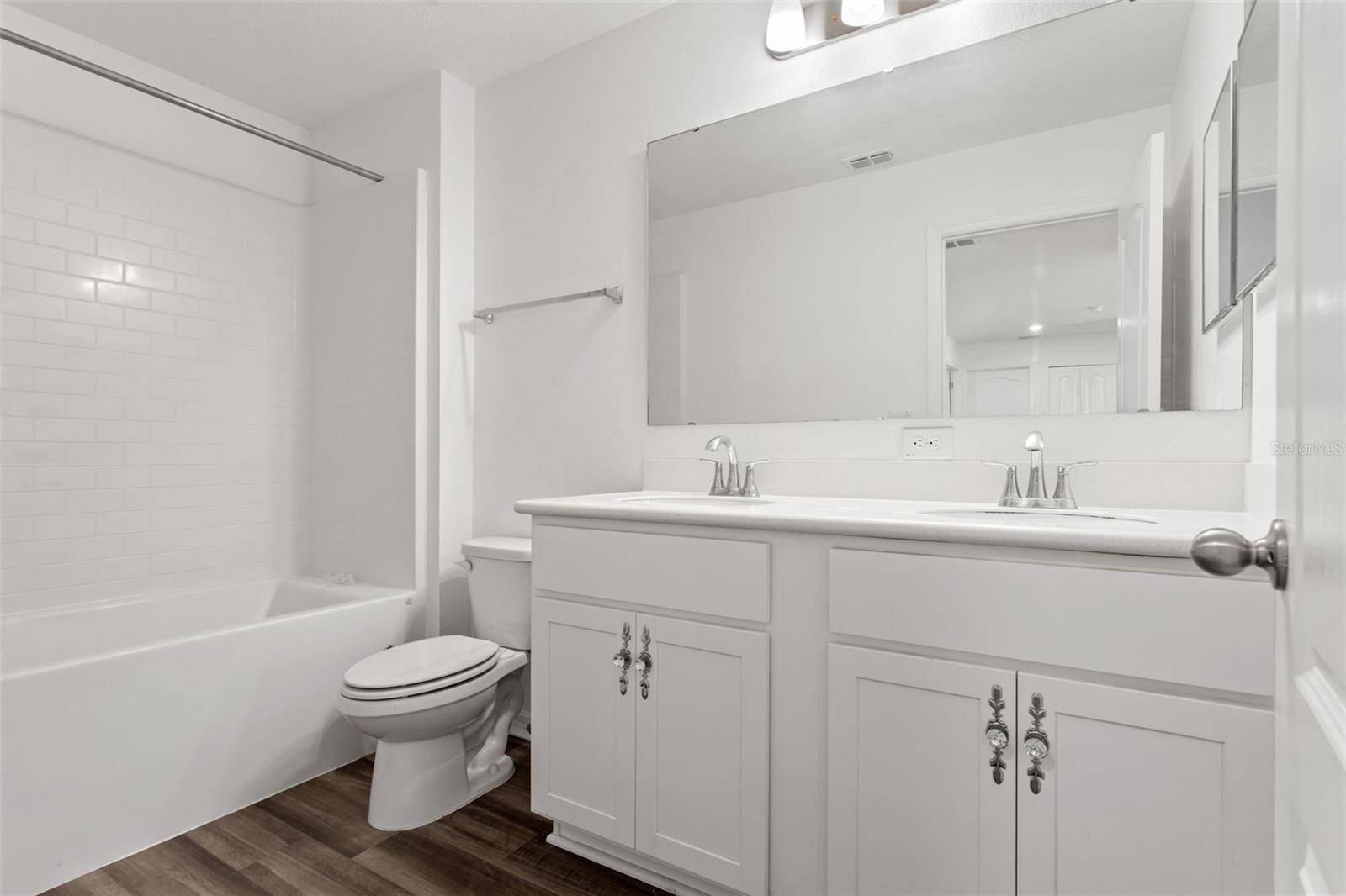 Image 40 of 64 For 8223 Abby Brooks Circle