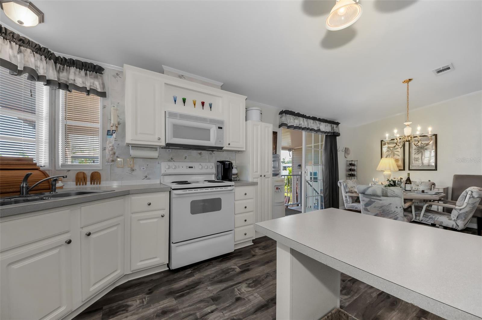 Image 18 of 78 For 78 Rachel Drive