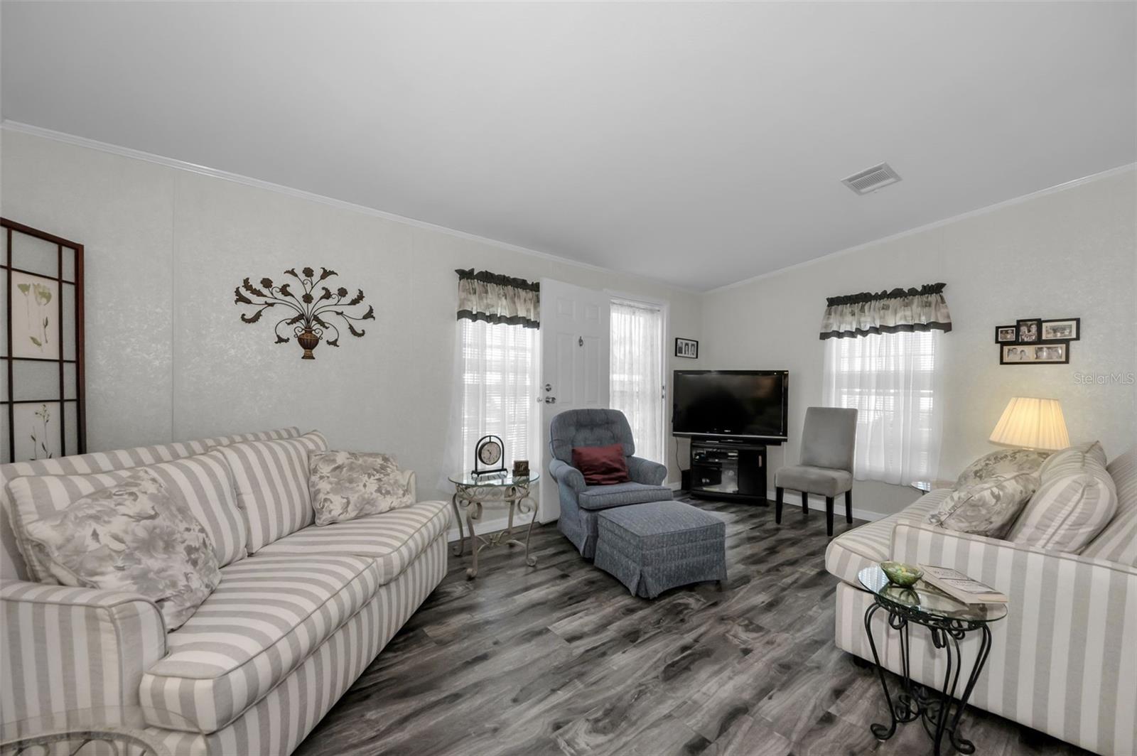 Image 23 of 78 For 78 Rachel Drive