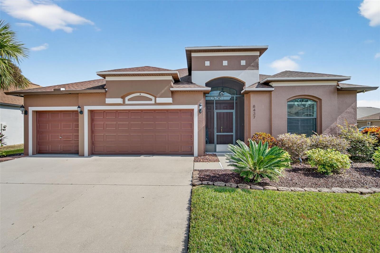 Image 2 of 99 For 8437 White Poplar Drive