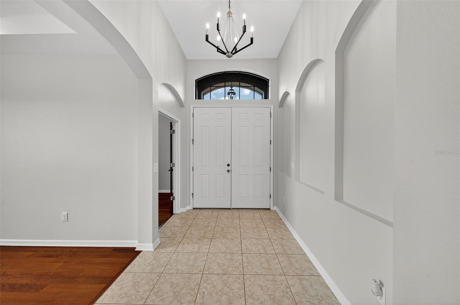 Image 3 of 99 For 8437 White Poplar Drive