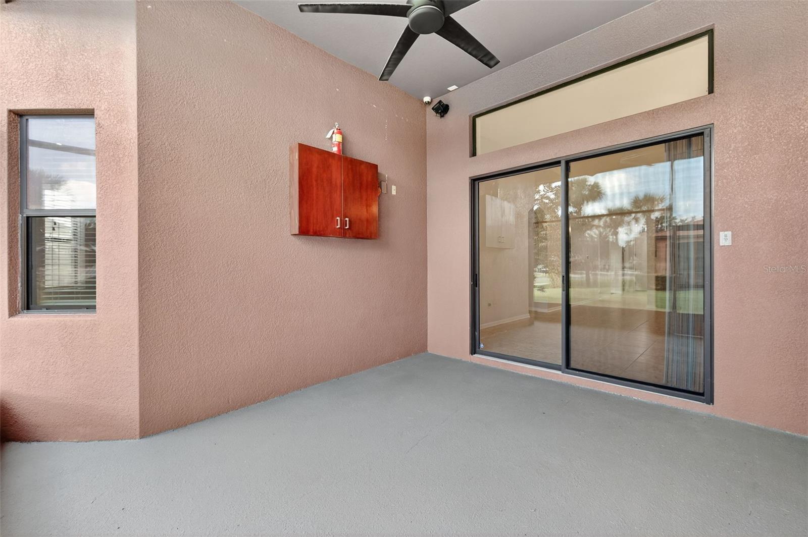 Image 53 of 99 For 8437 White Poplar Drive