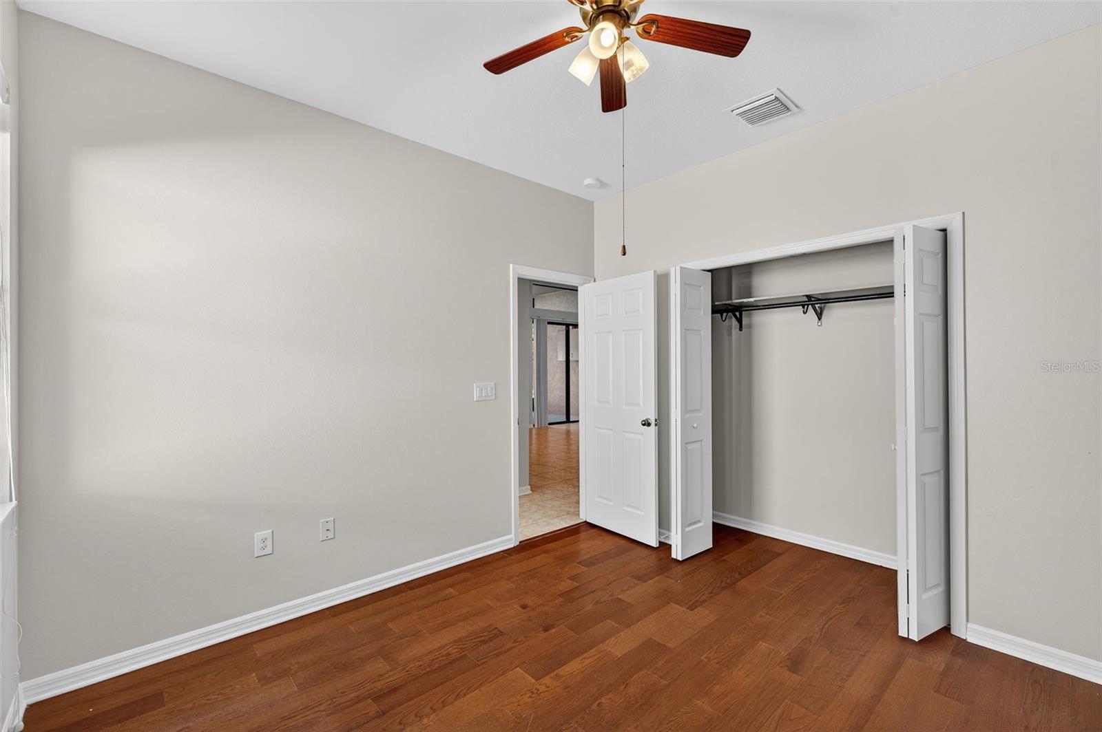 Image 62 of 99 For 8437 White Poplar Drive