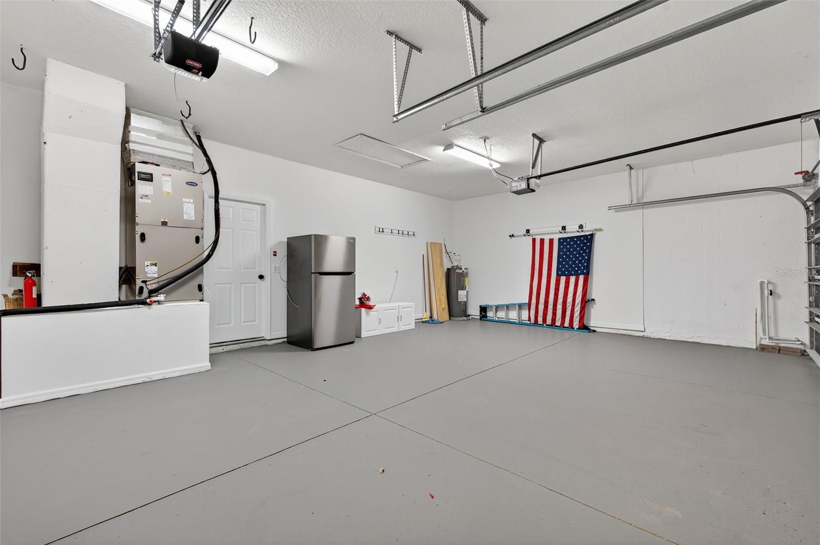 Image 64 of 99 For 8437 White Poplar Drive