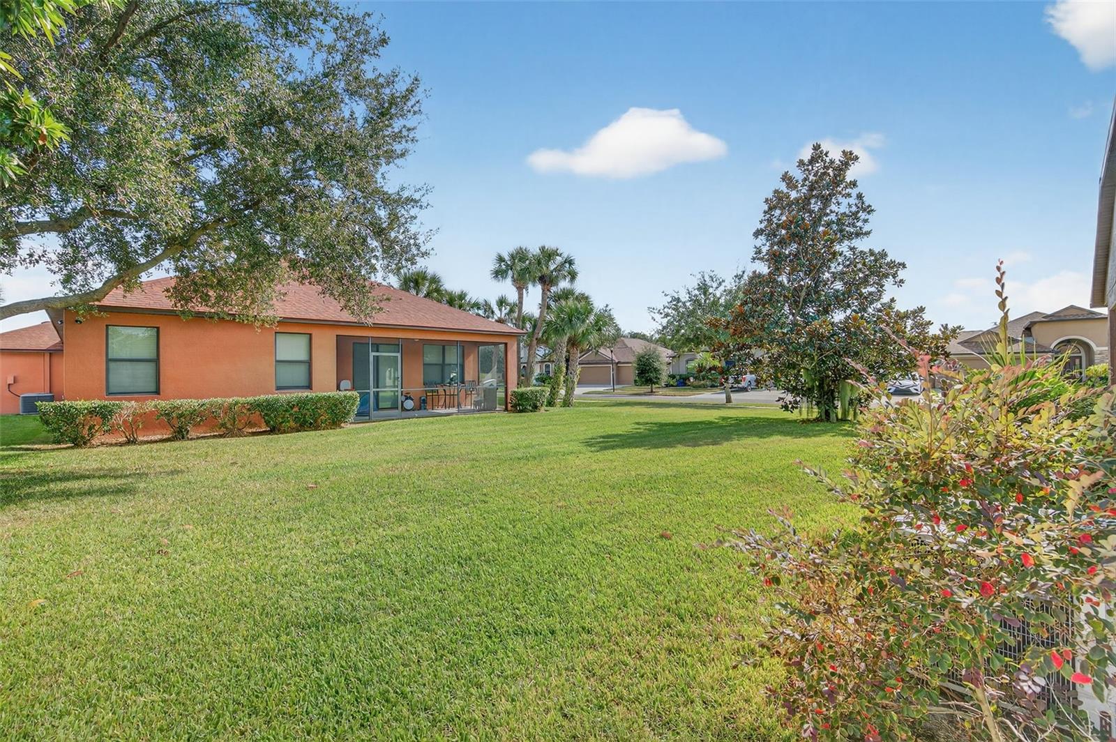 Image 68 of 99 For 8437 White Poplar Drive