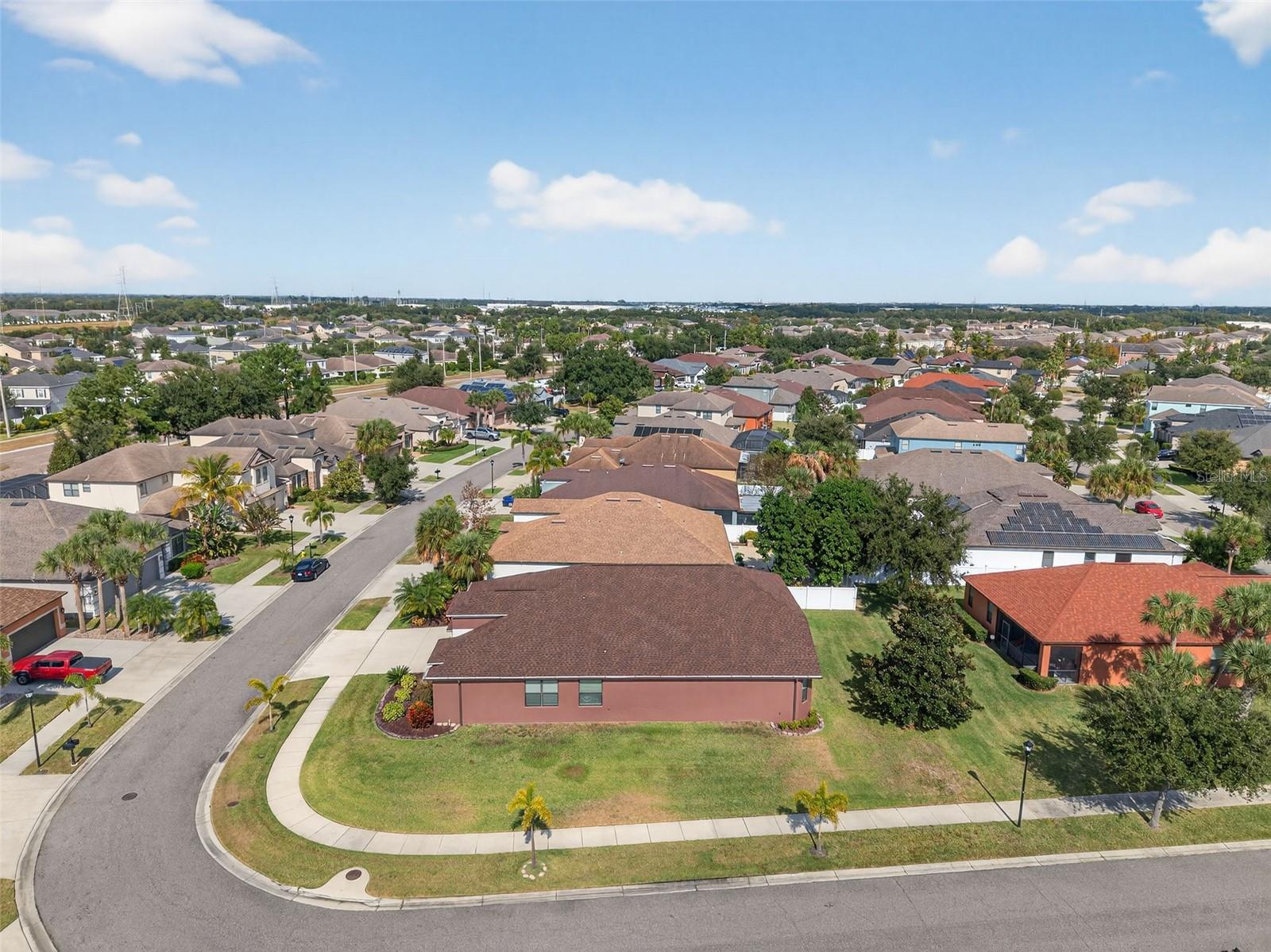 Image 75 of 99 For 8437 White Poplar Drive