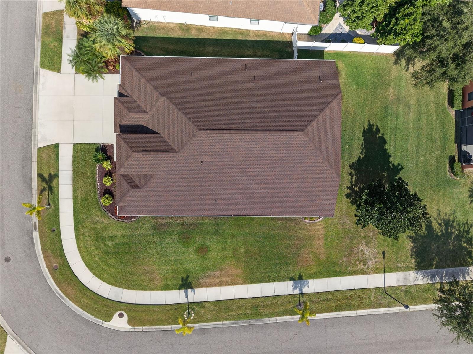 Image 81 of 99 For 8437 White Poplar Drive