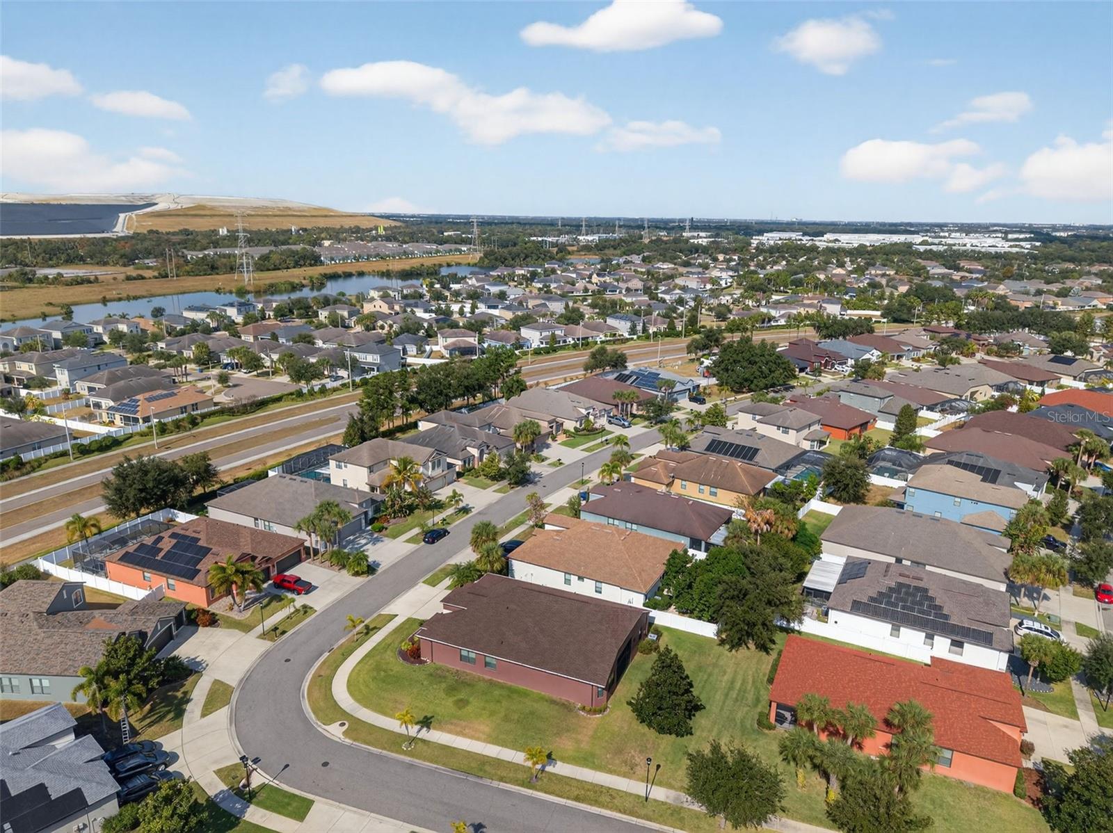 Image 87 of 99 For 8437 White Poplar Drive