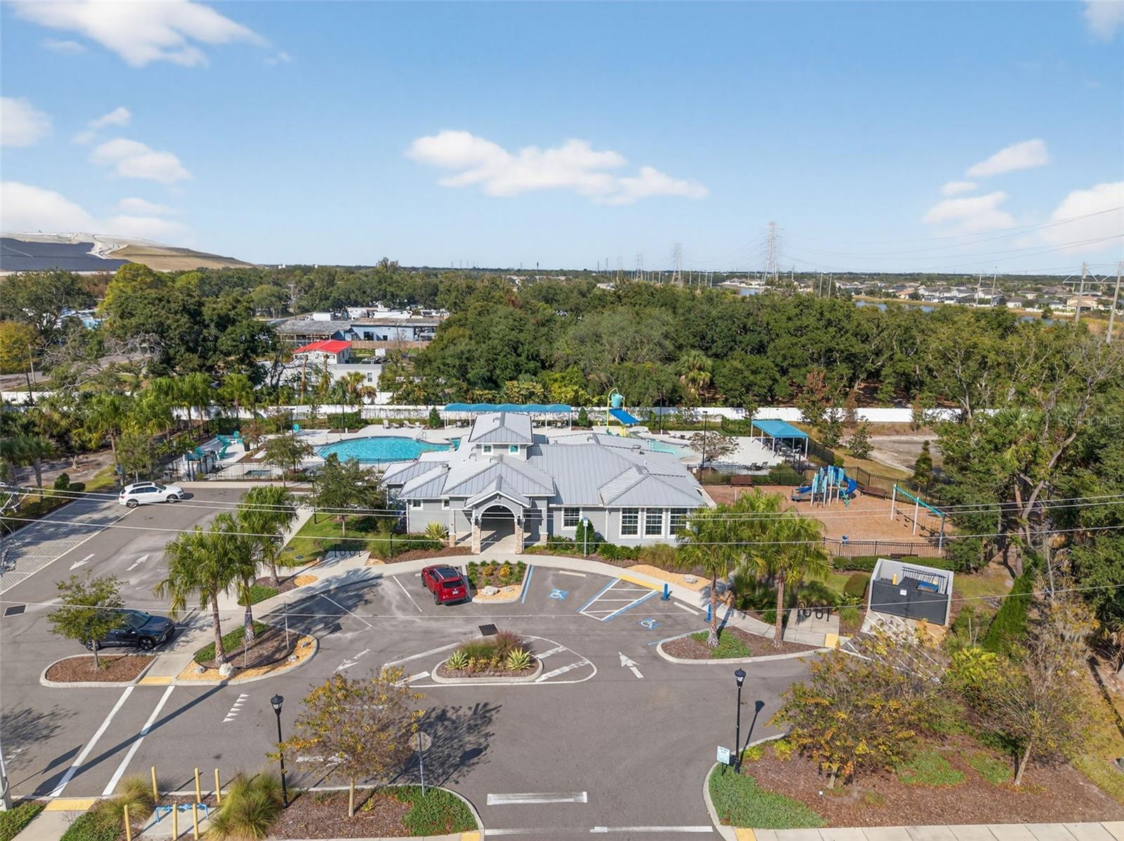 Image 93 of 99 For 8437 White Poplar Drive