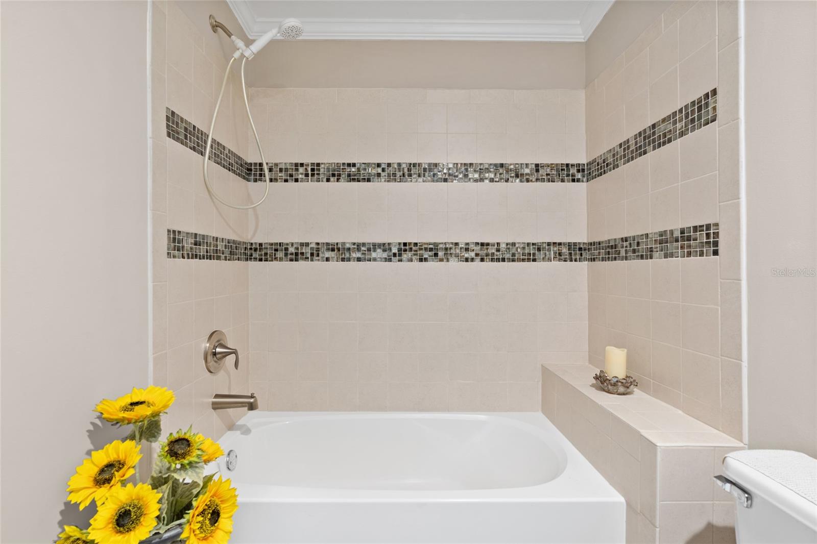 Image 31 of 34 For 2715 9th Avenue N