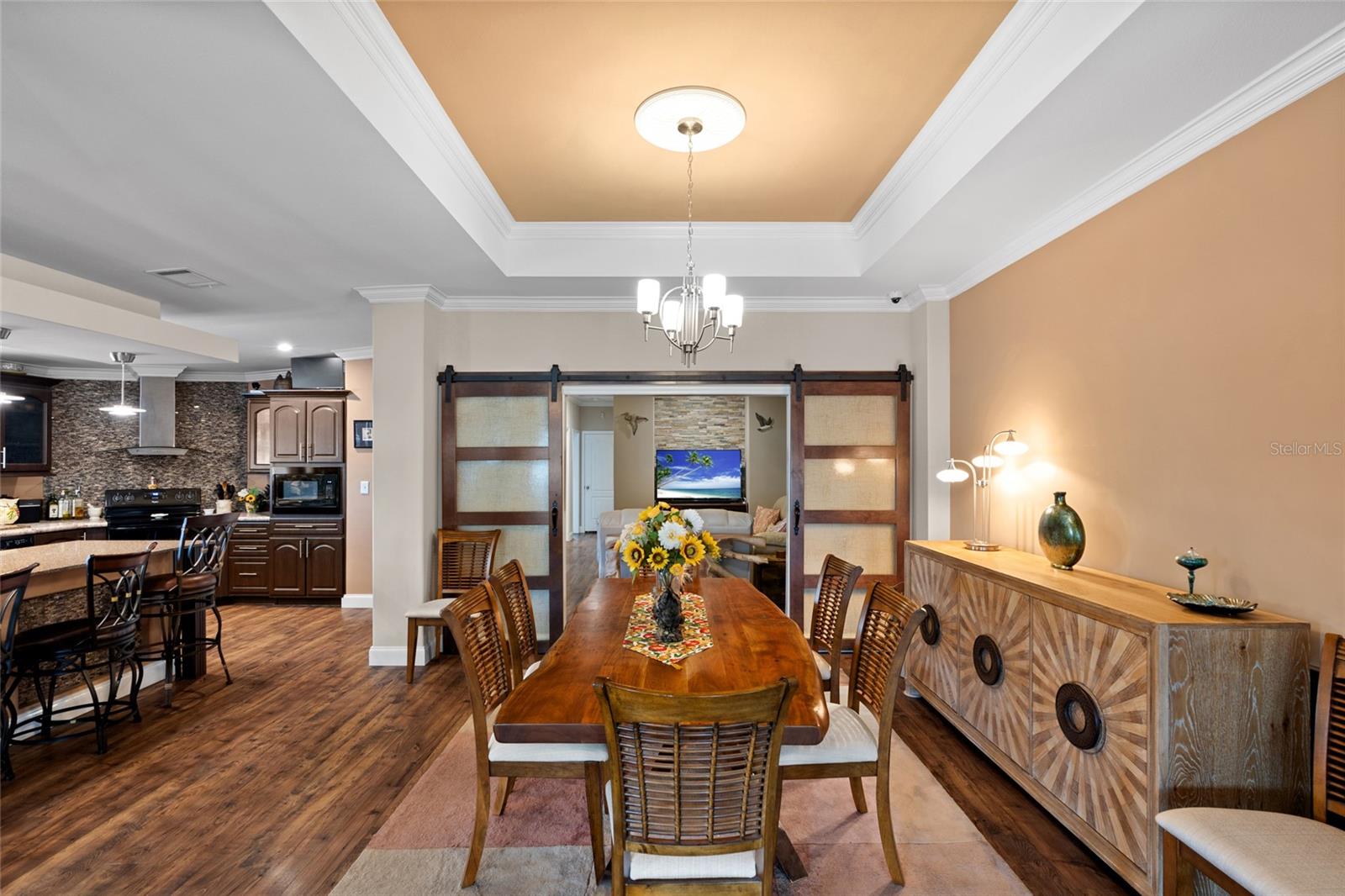 Image 6 of 34 For 2715 9th Avenue N