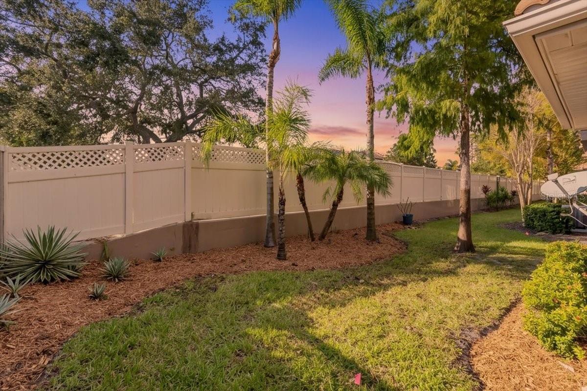 Image 39 of 45 For 3290 Covered Bridge Drive W